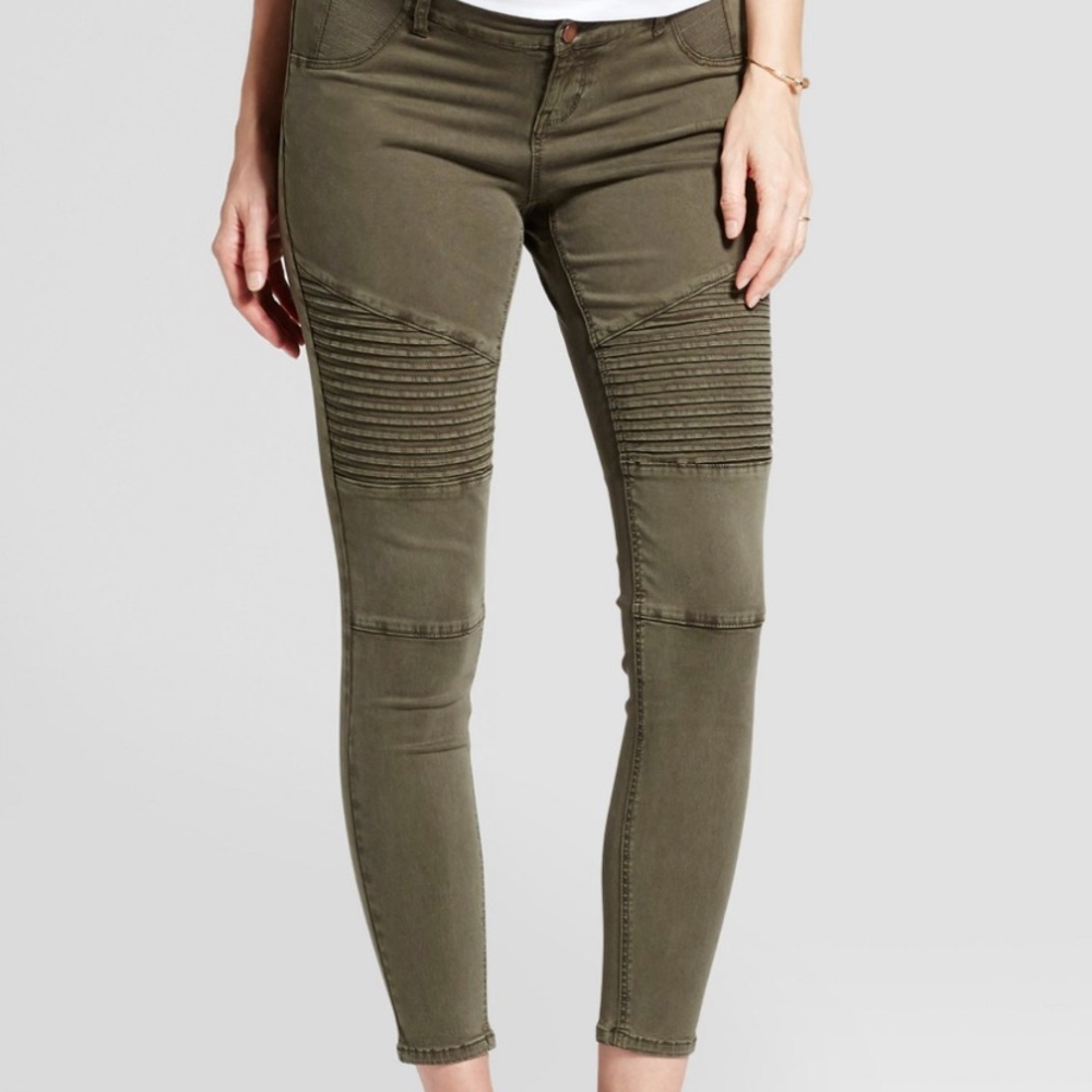 Green jeans